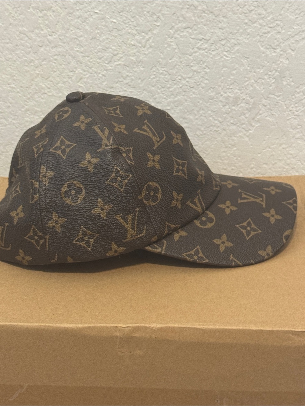 Fashionable Monogram Canvas Baseball Cap in Brown